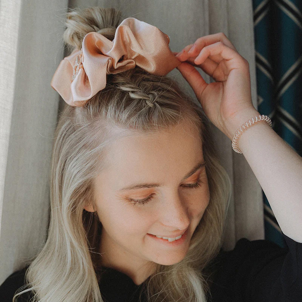 Invisibobble Sprunchie Rosie Star - scrunchie over size