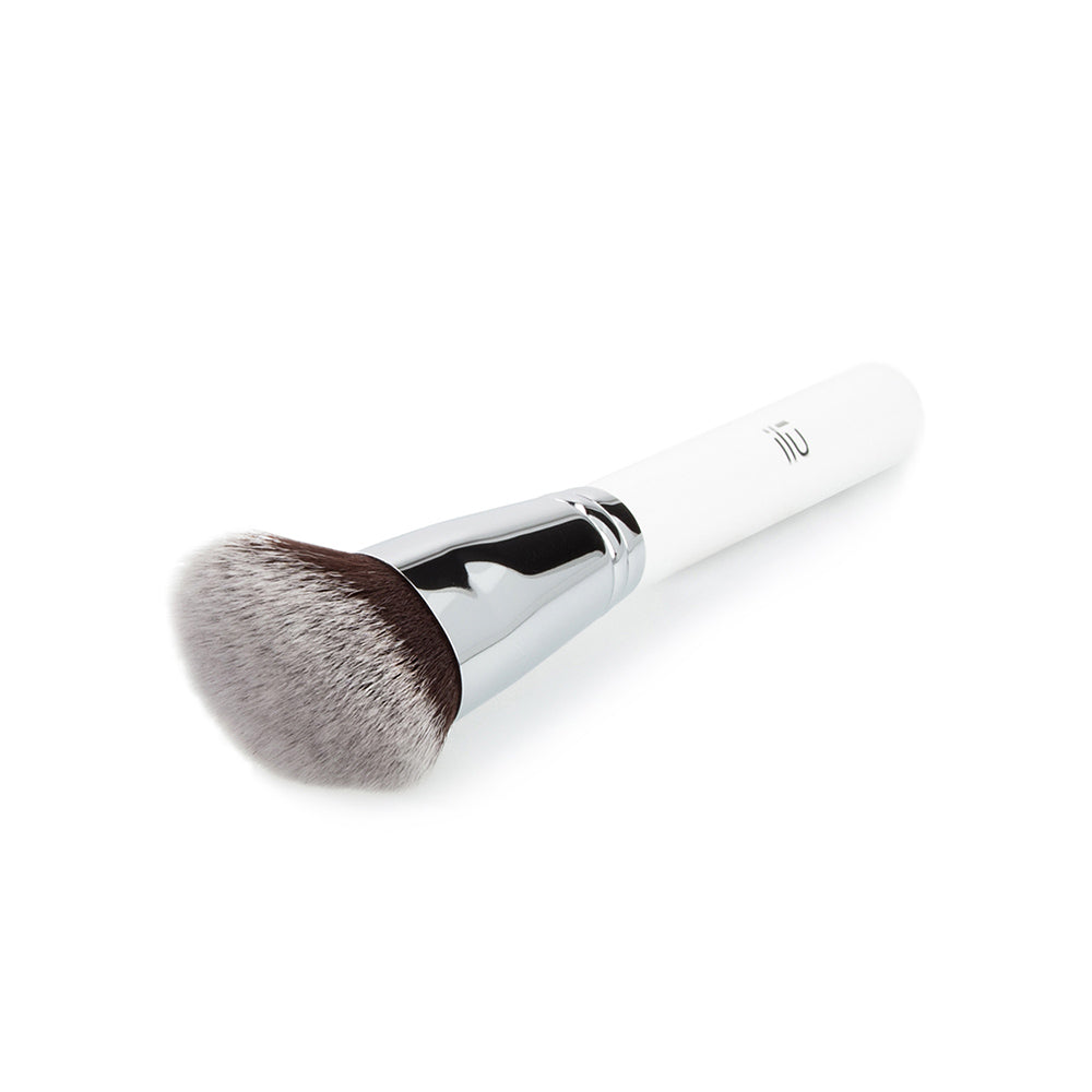Ilū Make Up Angled Blush Kabuki Brush 301 - pennello angolato da blush